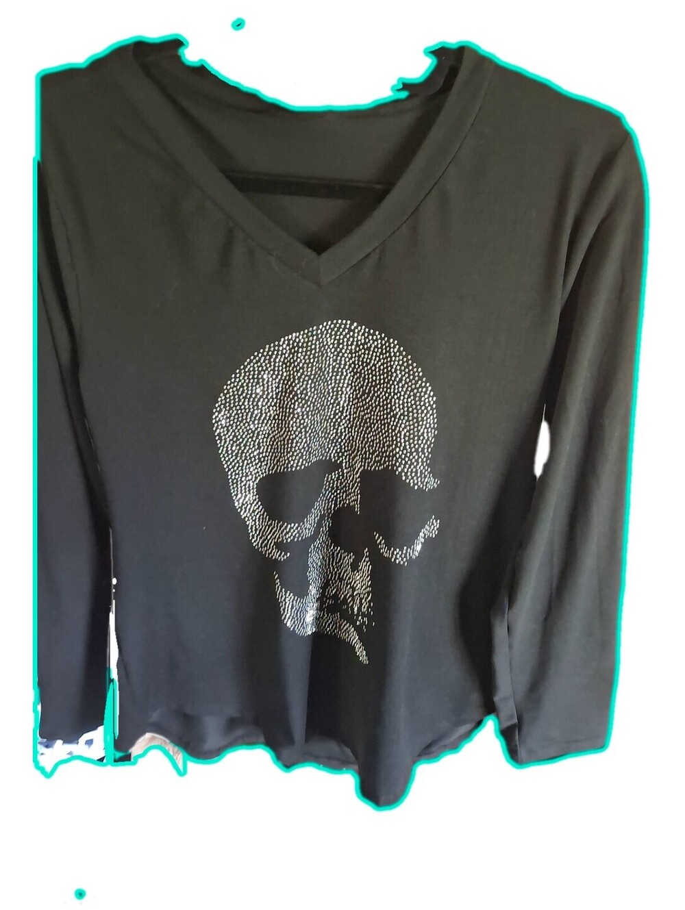 Black rhinestone skull V-neck top